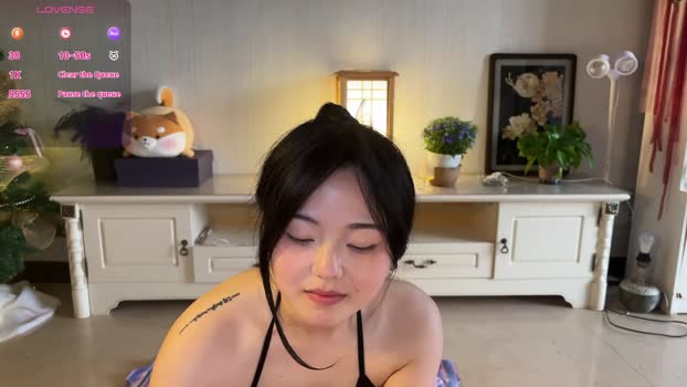 liunana Female Chaturbate 01-01-2026