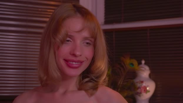 divine_lights Couple Chaturbate 05-01-2026