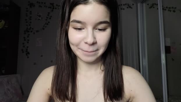 sladkoezka Female Chaturbate 04-01-2026