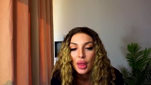 raven_inkk Female Chaturbate 05-01-2026