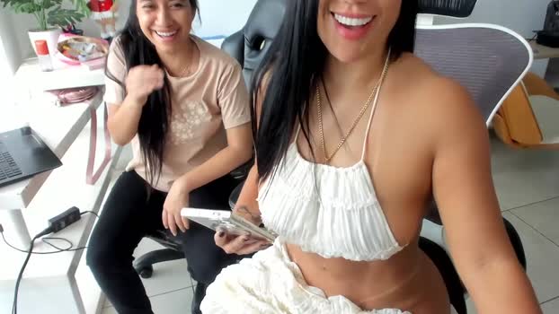 emillybrowm Couple Chaturbate 08-01-2026