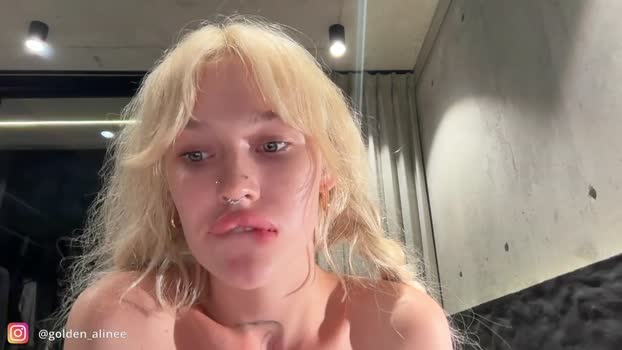 golden_alinee Female Chaturbate 10-01-2026