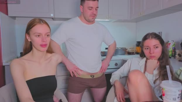 ihavepaws33 Couple Chaturbate 12-01-2026