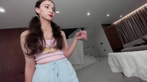ehotlovea Female Chaturbate 13-01-2026