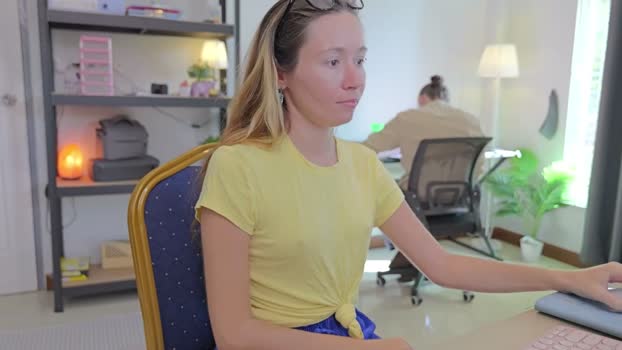 ellcrys Couple Chaturbate 13-01-2026