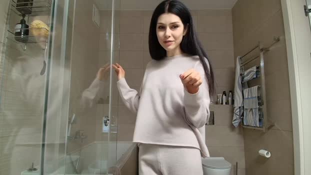 milla_bella Female Chaturbate 13-01-2026