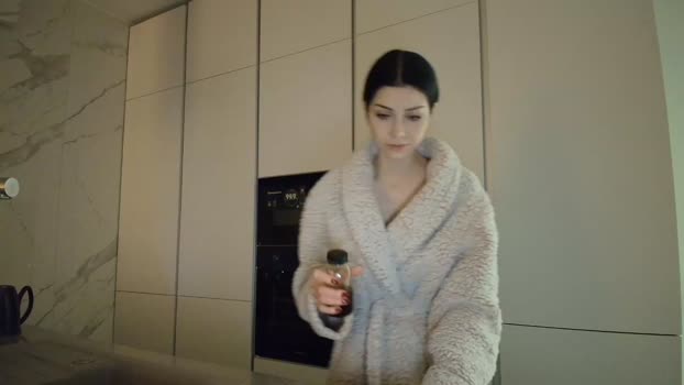 milla_bella Female Chaturbate 15-01-2026