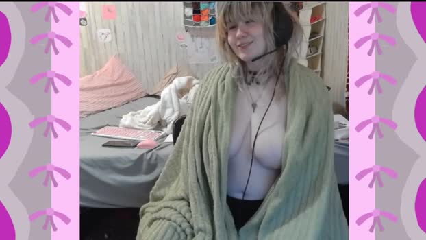 bbunniescloset Couple Chaturbate 16-01-2026