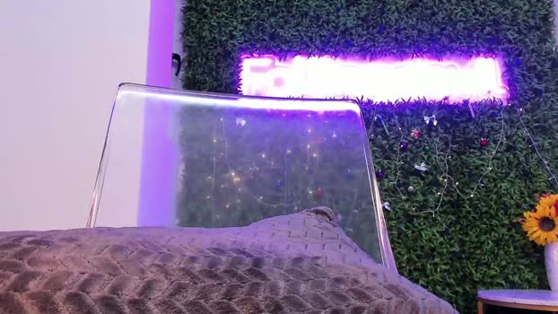 hotfallingdevil Female Chaturbate 16-01-2026