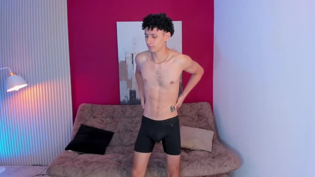 dolls_wallen Couple Chaturbate 17-01-2026