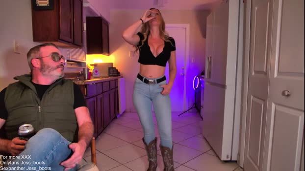 jess_boots Couple Chaturbate 17-01-2026