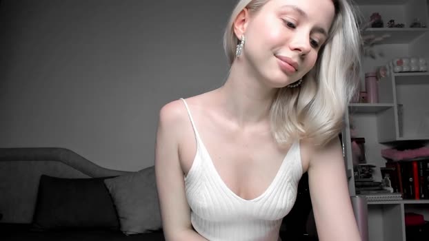 hi_popsy Female Chaturbate 18-01-2026