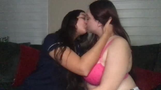 danielavelvet Couple Chaturbate 19-01-2026