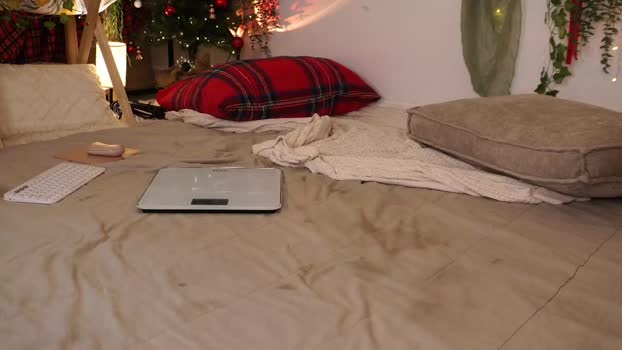 scarletshadow Female Chaturbate 18-01-2026