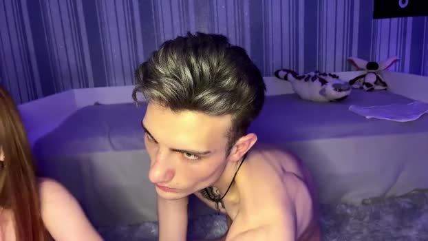 duoemi Couple Chaturbate 19-01-2026