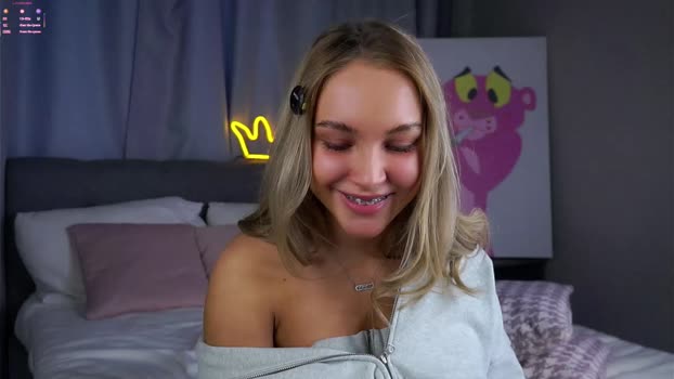 lipswithsmileonthem Female Chaturbate 20-01-2026