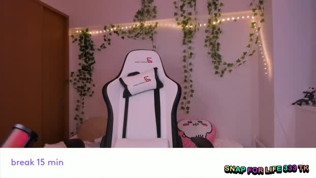 vivian_qwerty Female Chaturbate 20-01-2026