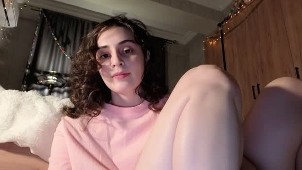 wonderland_stia Female Chaturbate 21-01-2026