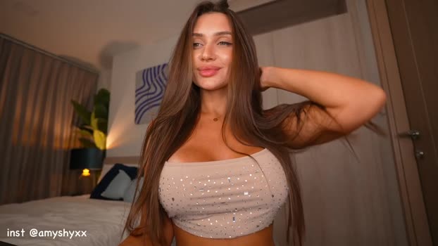 amylure Female Chaturbate 21-01-2026
