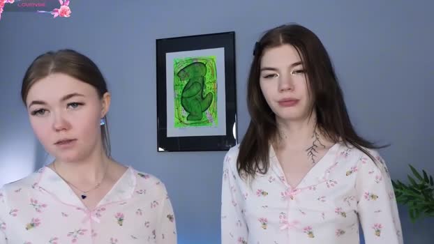 berry_bloom Couple Chaturbate 21-01-2026