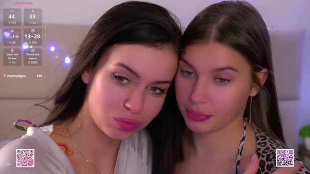 vivid_girls Couple Chaturbate 26-01-2026