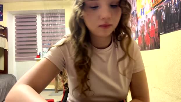 willenasow Female Chaturbate 25-01-2026