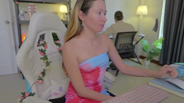 ellcrys Couple Chaturbate 27-01-2026