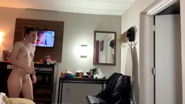 deepthroatqueen33 Couple Chaturbate 28-01-2026