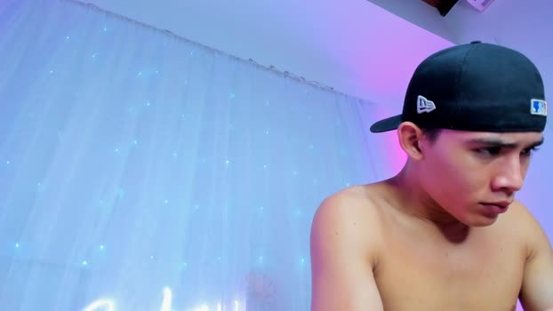 shannelpink_ Couple Chaturbate 28-01-2026