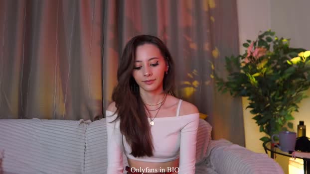 falinecrosthwaite Female Chaturbate 28-01-2026