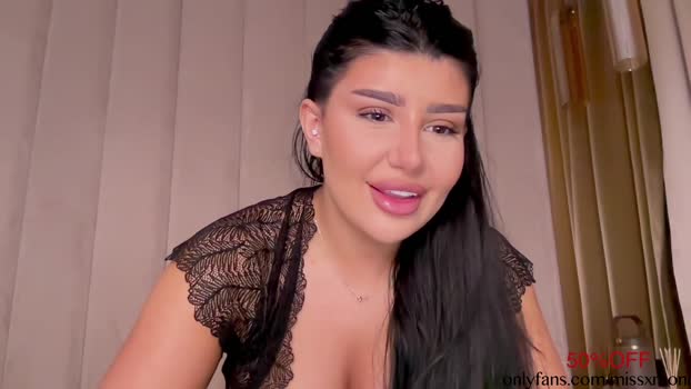 moniqueeass Female Chaturbate 29-01-2026