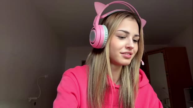 ozellagranville Female Chaturbate 01-02-2026