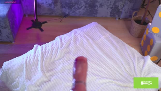 thunder_suck Female Chaturbate 01-02-2026