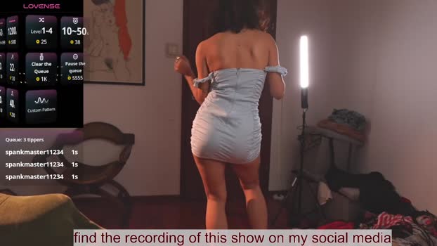 venus_in_jeans Female Chaturbate 03-02-2026