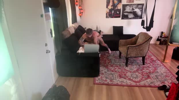 lolaandthegun Couple Chaturbate 05-02-2026
