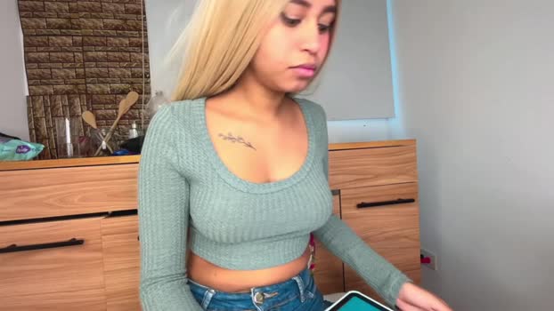 april_sex_vip Couple Chaturbate 10-02-2026