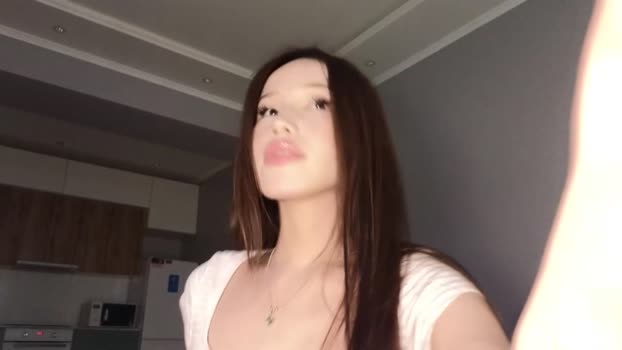ella_lee15 Female Chaturbate 17-02-2026