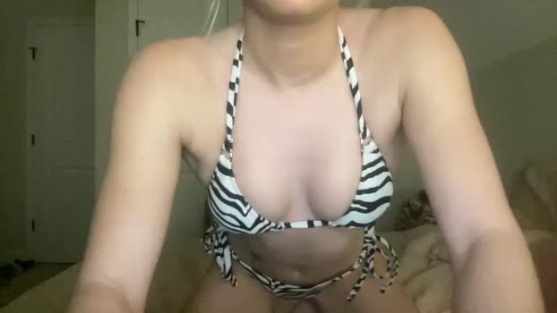 heyyitsemilyy Female Chaturbate 17-02-2026