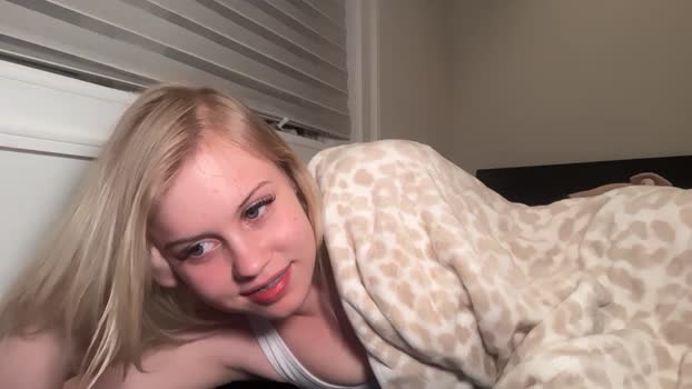 lunarose17 Female Chaturbate 17-02-2026