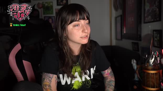 blueasfuck Female Chaturbate 18-02-2026