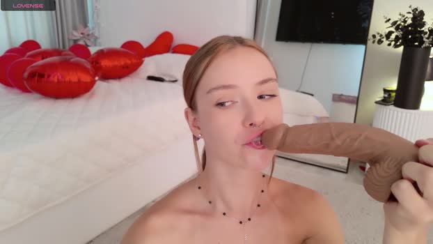 tinyangelxx Female Chaturbate 21-02-2026