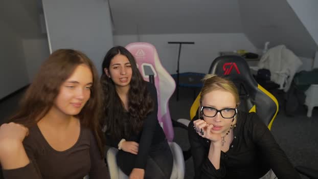 livehub054 Couple Chaturbate 23-02-2026