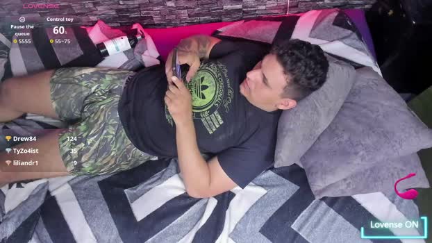 king_sex93perron Couple Chaturbate 25-02-2026