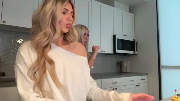 summerclarkee Female Chaturbate 25-02-2026