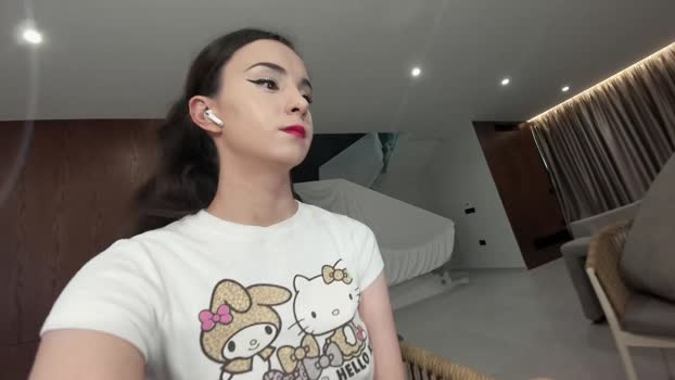 ehotlovea Female Chaturbate 26-02-2026