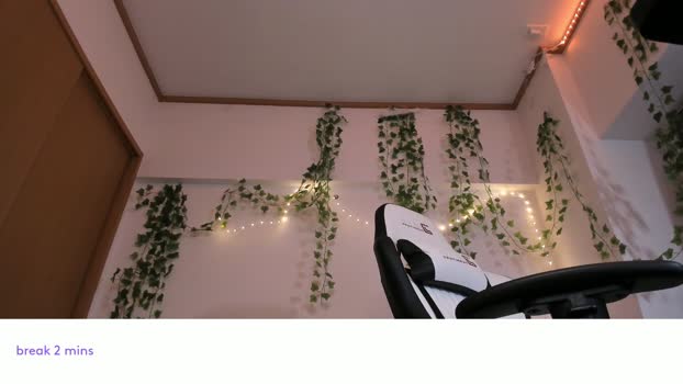 vivian_qwerty Female Chaturbate 27-02-2026