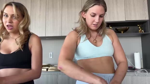 graciemae_baexx Couple Chaturbate 27-02-2026