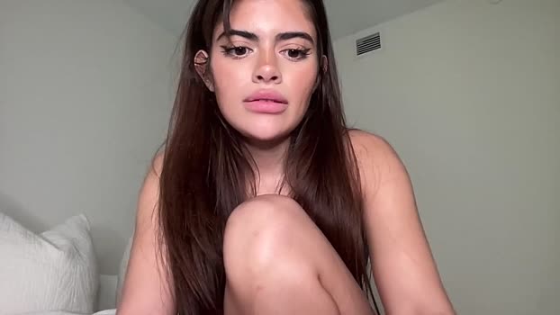 poutyselena Female Chaturbate 28-02-2026