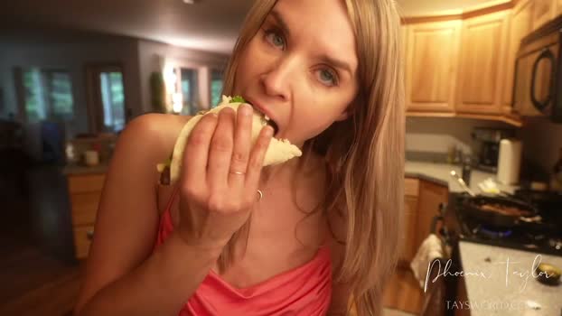 phoenix_taylor Female Chaturbate 03-03-2026