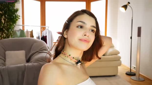 eva_zill_blossom Female Chaturbate 05-03-2026
